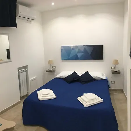 Affittacamere La Casa Di Pepé *